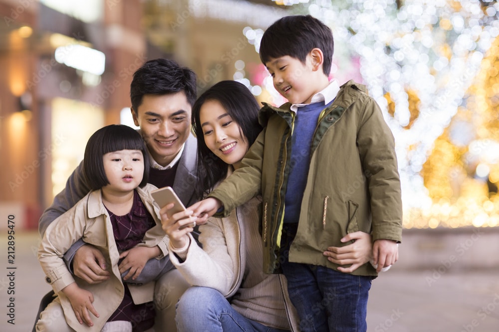 Thế hệ khách hàng là bố mẹ gen Z hoàn toàn thay đổi quan điểm tiêu dùng