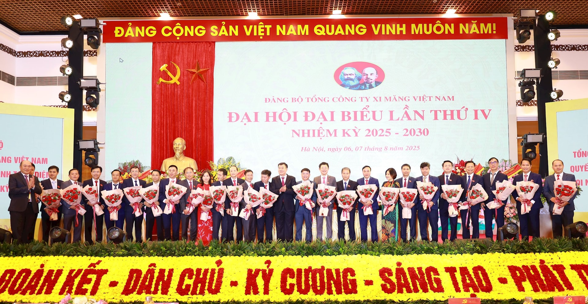 ra mat BCH