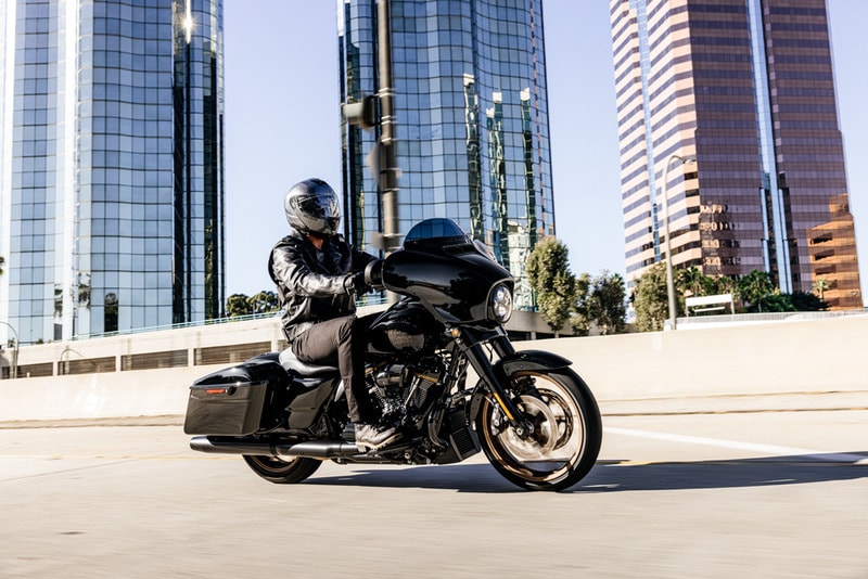 Harley-Davidson-Street-Glide-ST-2022 - 1