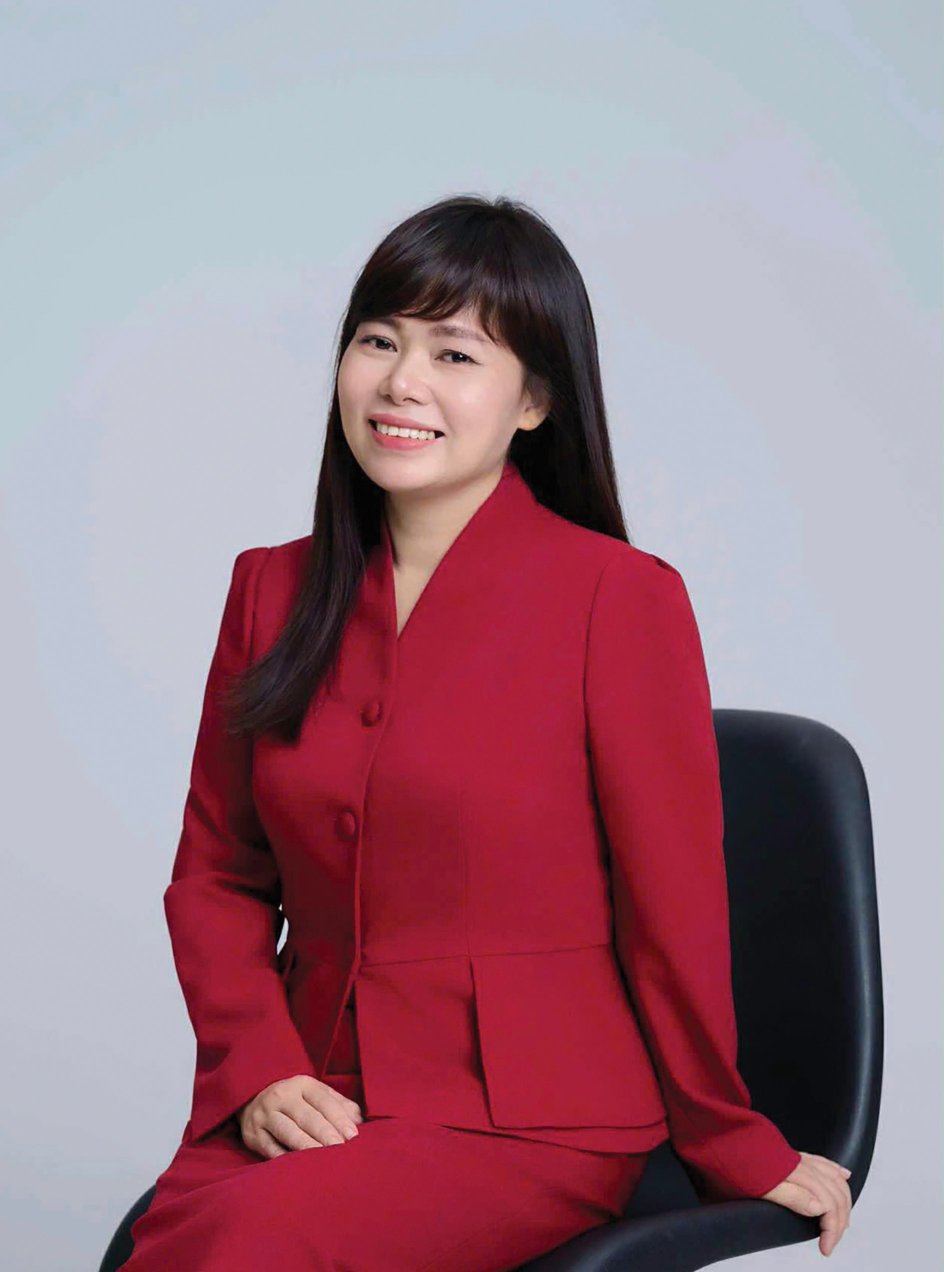 Ms Trang
