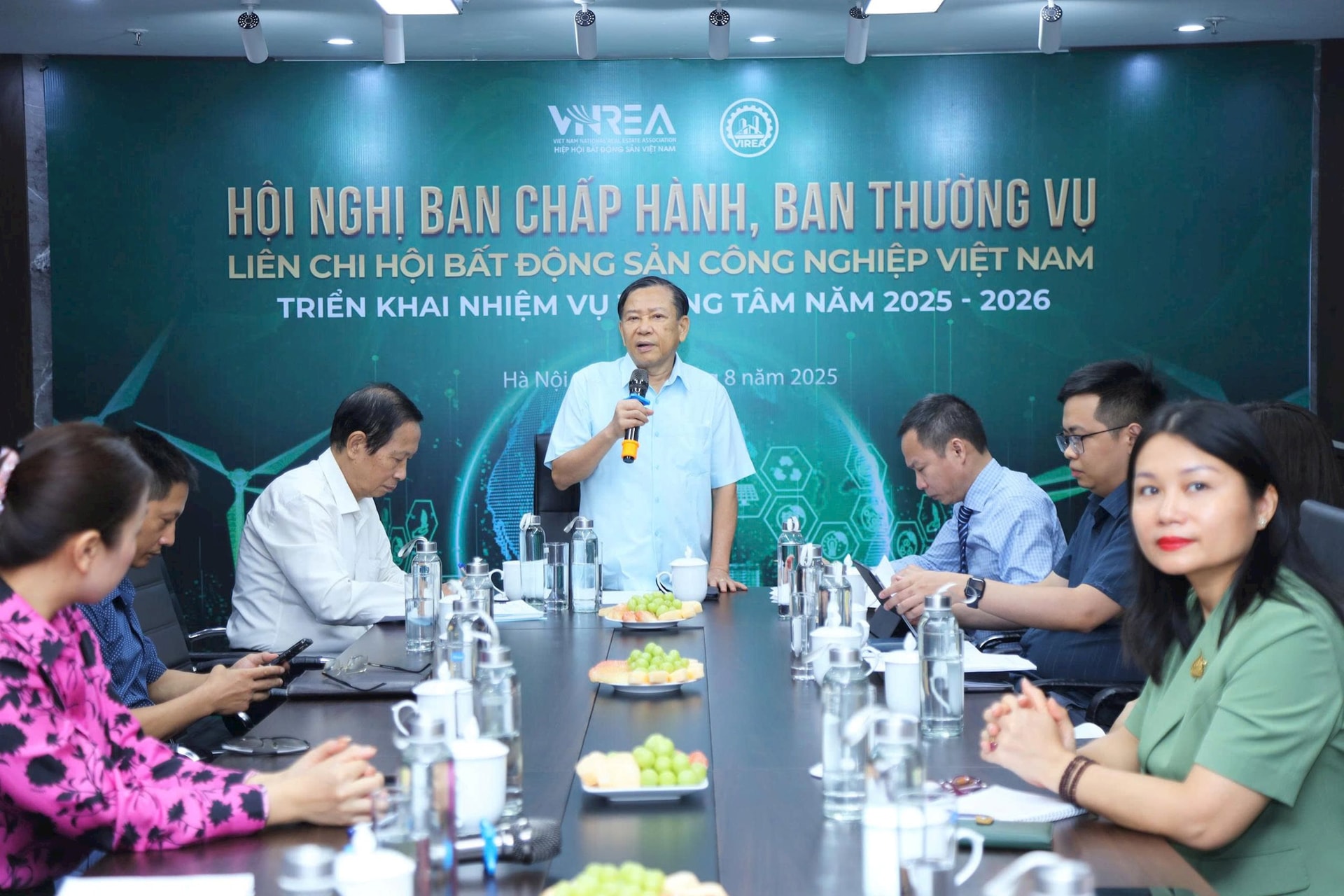 TS. Nguyễn Văn Khôi - Chủ tịch VNREA phát biểu (1)