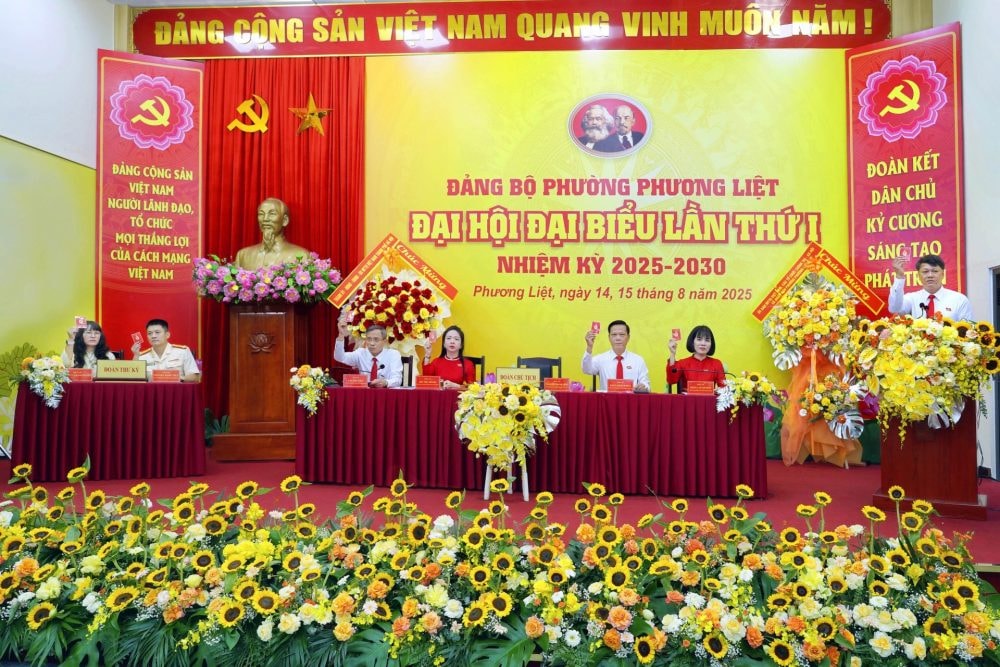 Đại hội đại biểu Đảng bộ phường Phương Liệt lần thứ I: quyết tâm thúc đẩy tăng trưởng kinh tế bền vững