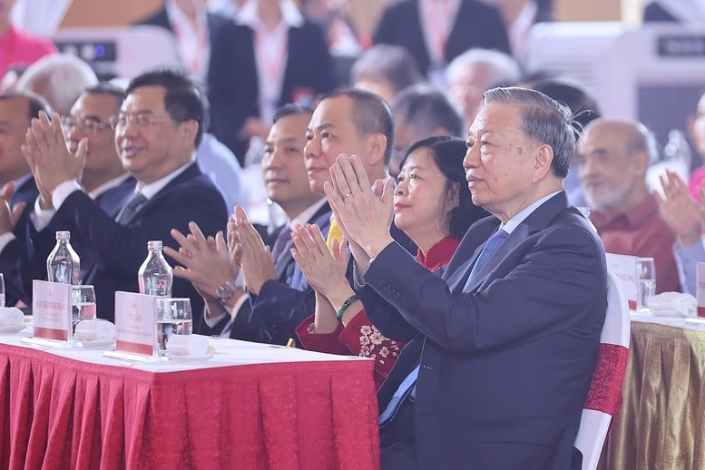 250-cong-trinh-2.jpg