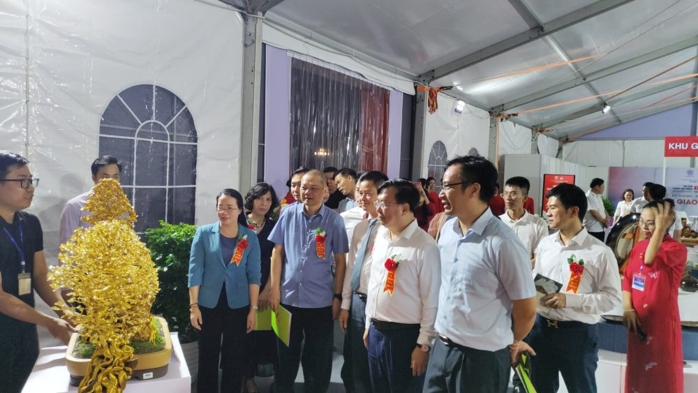 Hội chợ thương hiệu hàng xuất khẩu Việt Nam 2025