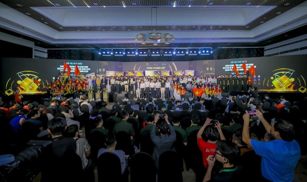 Nhà vô địch VietChain Talents 2025: Tài năng trẻ Việt Nam bứt phá cùng blockchain