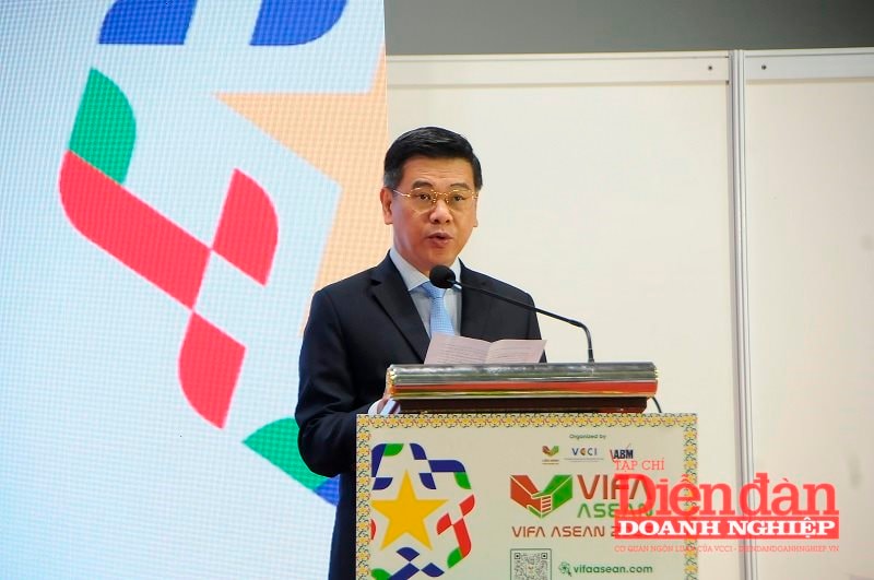 ongdung.jpg