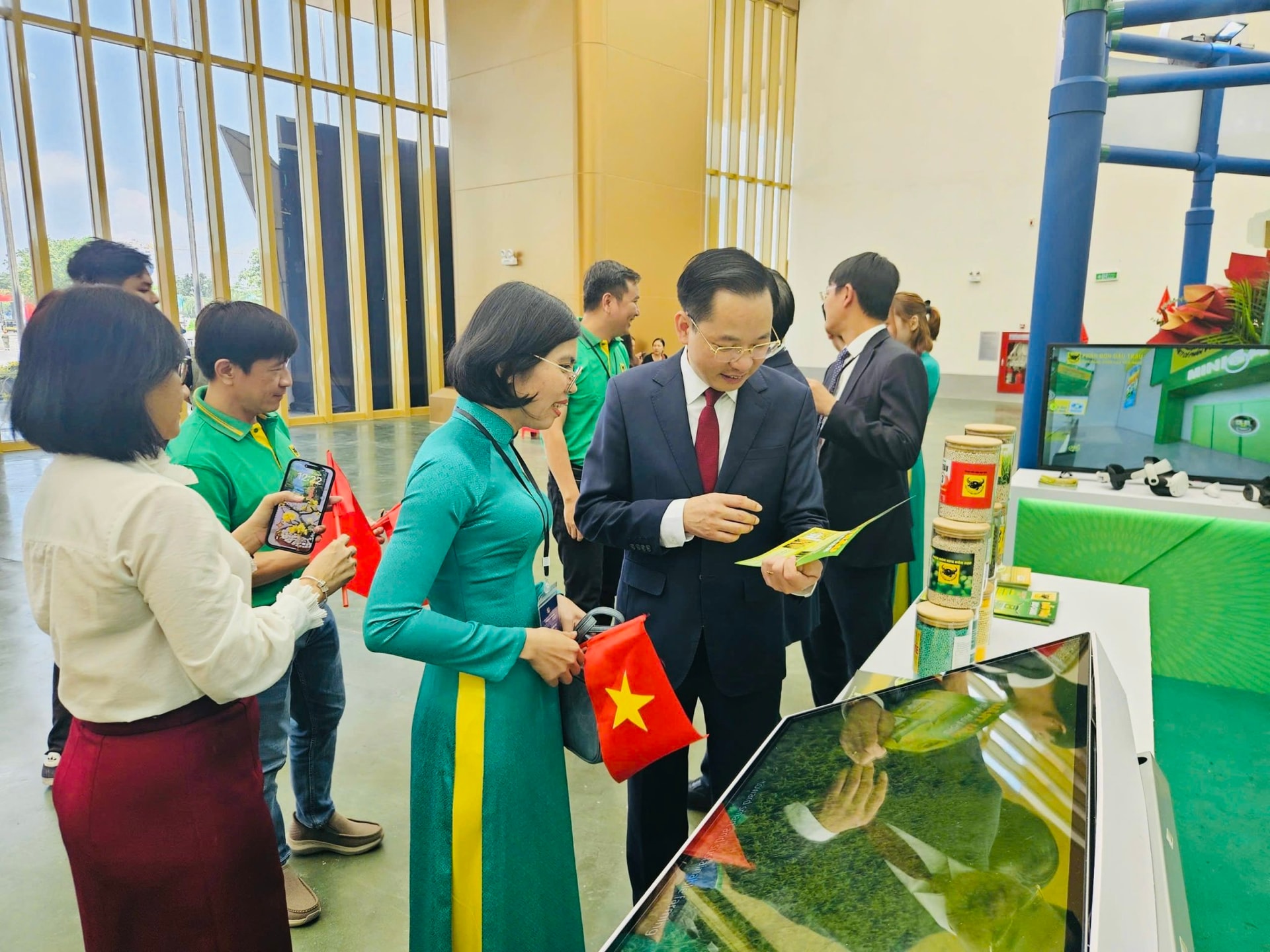 binhdien1.jpg