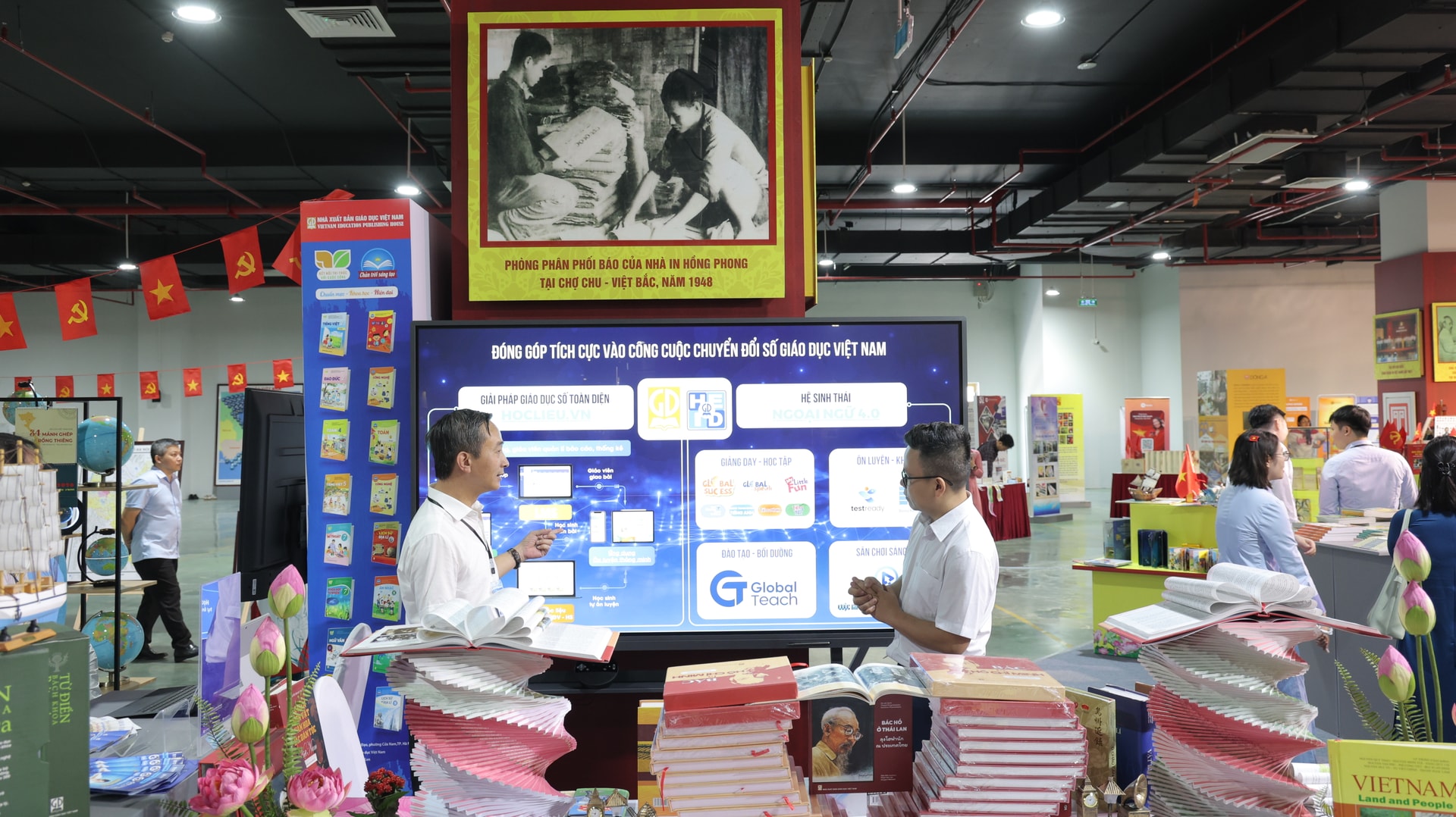 khu trung bày