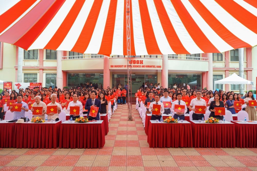 Trưng bày chuyên đề Ký ức Ngày Độc lập và Di sản cho Người trẻ Trưng bày chuyên đề Ký ức Ngày Độc lập và Di sản cho Người trẻ