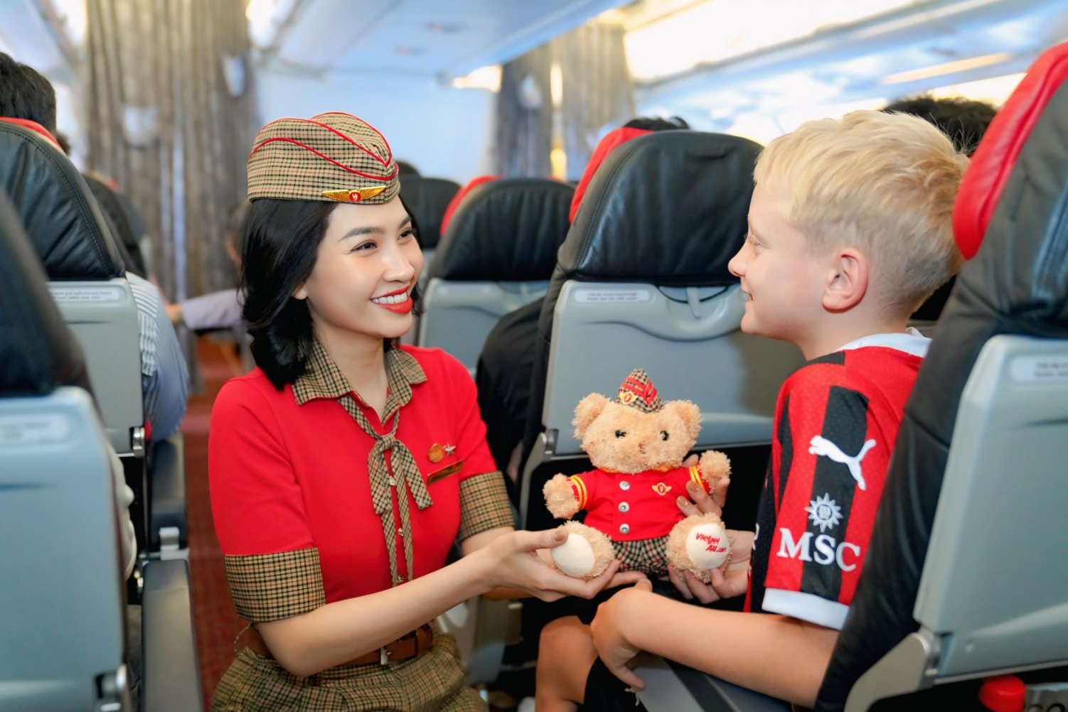 Ảnh màn hình 2025-08-30 lúc 18.23.47
