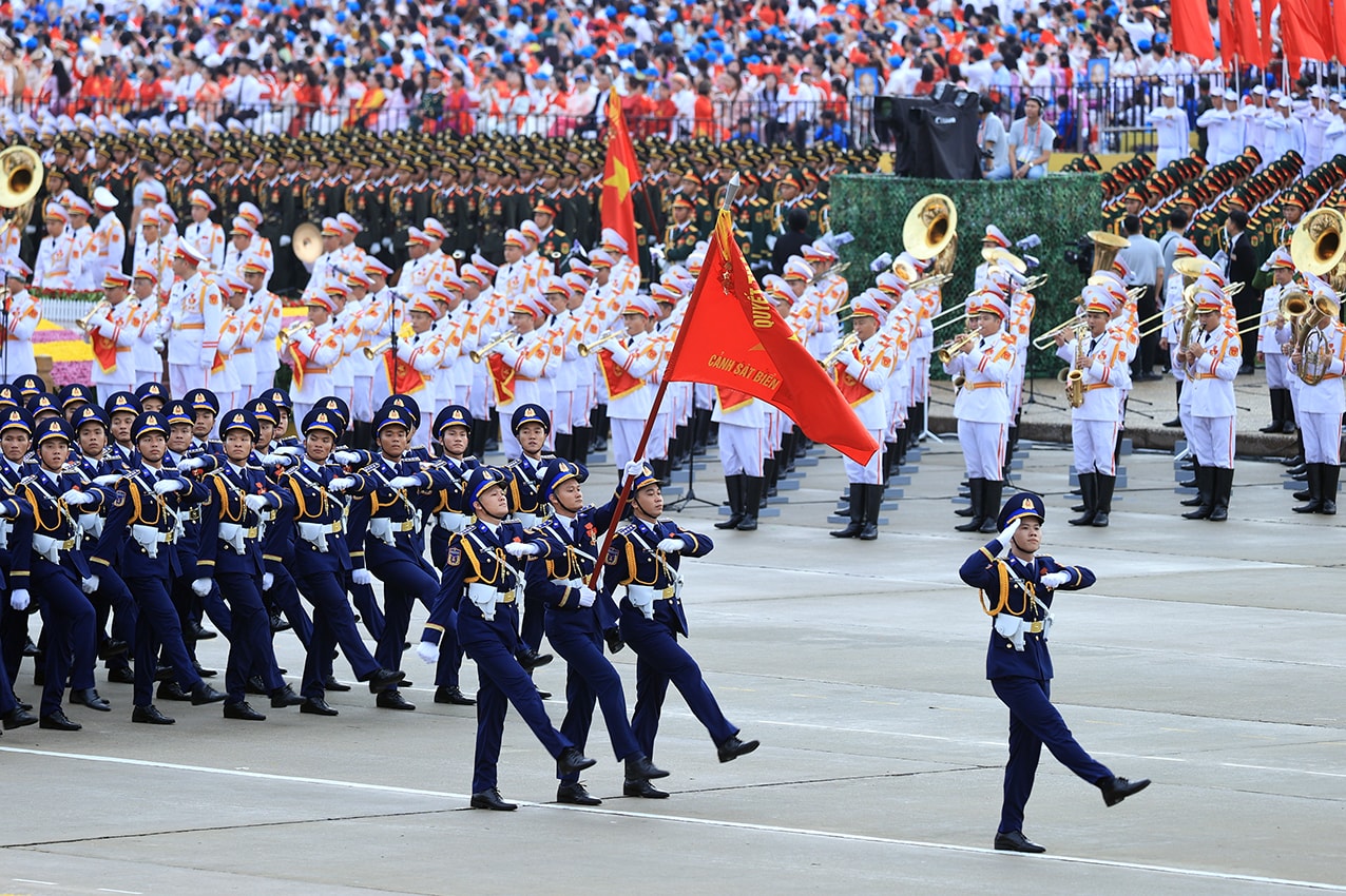 TỔNG THUẬT: Lễ Tổng duyệt chương trình diễu binh, diễu hành kỷ niệm 80 năm Quốc khánh 2/9- Ảnh 12.