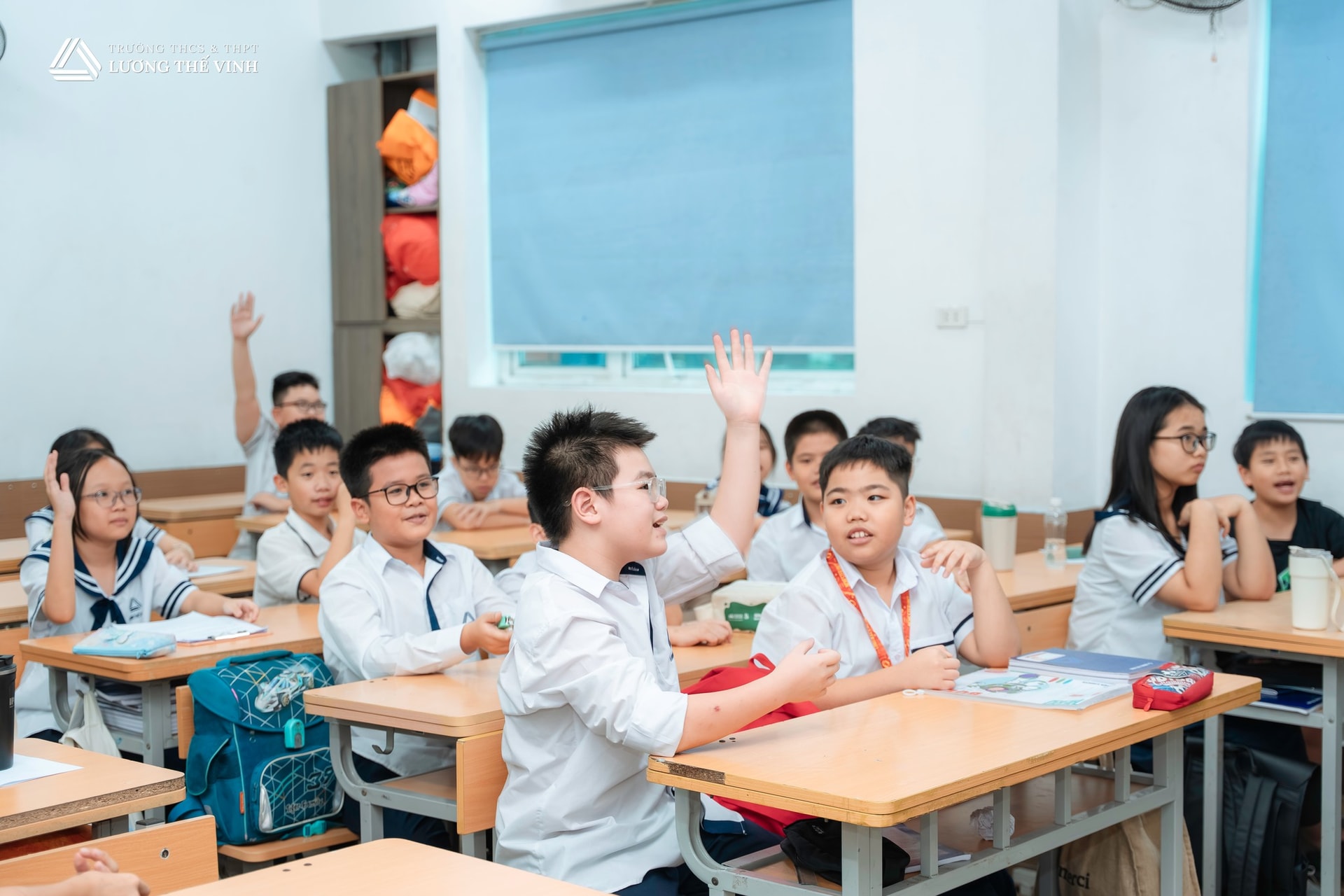 Miễn phí sách giáo khoa được cho là bước đi chiến lược trong phát triển giáo dục. Ảnh: Trường THCS & THPT Lương Thế Vinh.