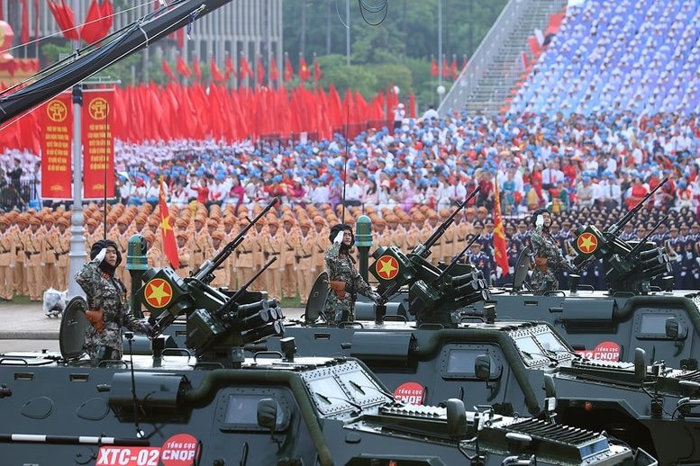 TỔNG THUẬT: Lễ Tổng duyệt chương trình diễu binh, diễu hành kỷ niệm 80 năm Quốc khánh 2/9