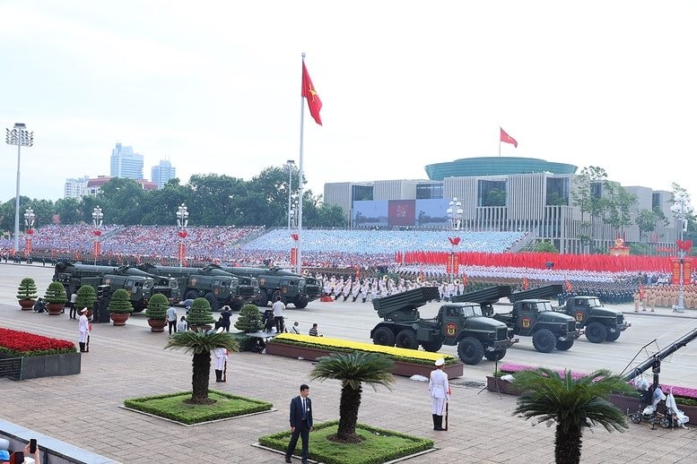 TỔNG THUẬT: Lễ Tổng duyệt chương trình diễu binh, diễu hành kỷ niệm 80 năm Quốc khánh 2/9