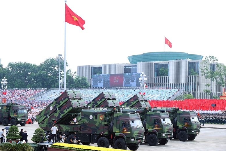 TỔNG THUẬT: Lễ Tổng duyệt chương trình diễu binh, diễu hành kỷ niệm 80 năm Quốc khánh 2/9