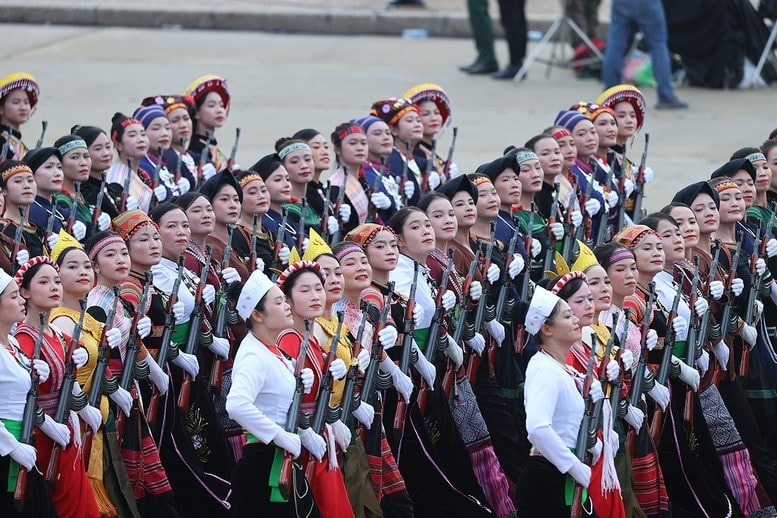 TỔNG THUẬT: Lễ Tổng duyệt chương trình diễu binh, diễu hành kỷ niệm 80 năm Quốc khánh 2/9