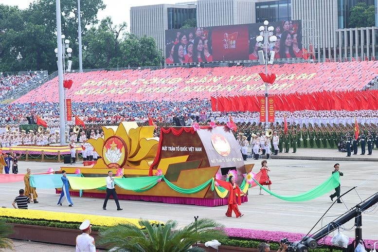 TỔNG THUẬT: Lễ Tổng duyệt chương trình diễu binh, diễu hành kỷ niệm 80 năm Quốc khánh 2/9