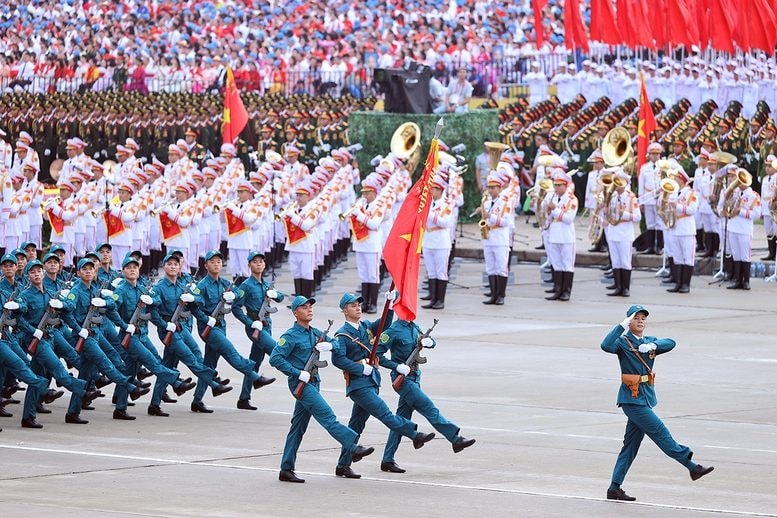 TỔNG THUẬT: Lễ Tổng duyệt chương trình diễu binh, diễu hành kỷ niệm 80 năm Quốc khánh 2/9