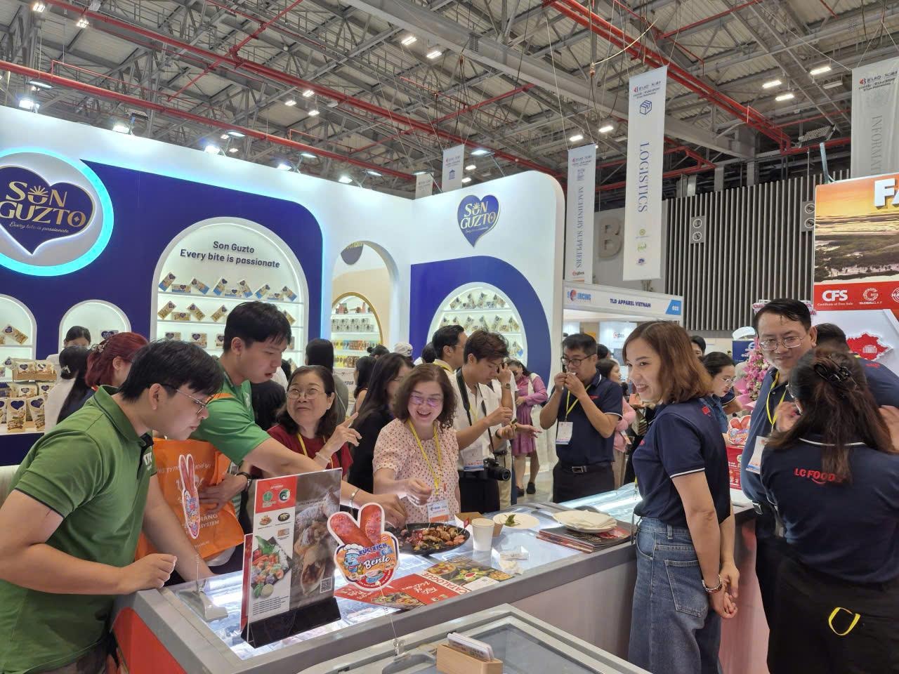 lc-foods-vis-2.jpg