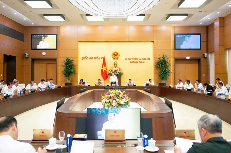 phien-hop-49-uy-ban-thuong-vu-quoc-hoi-5.9.2.jpg