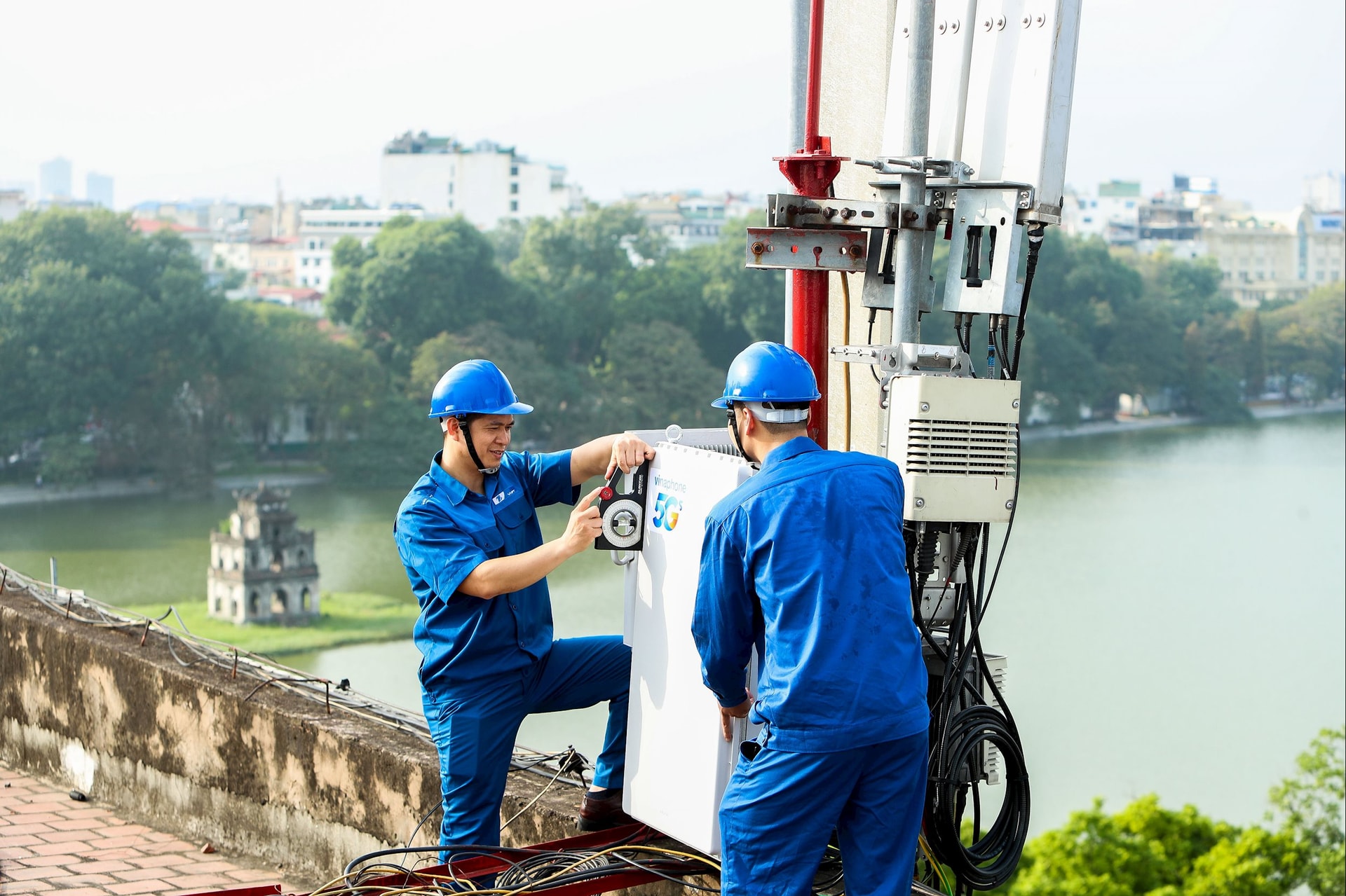 hạ tầng số của VNPT sẽ xây dựng thành các đường truyền ưu tiên theo nhu cầu riêng của từng đối tượng sử dụng như cứu hỏa, cảnh sát, y tế trong các tình huống khẩn cấp, cứu nạn
