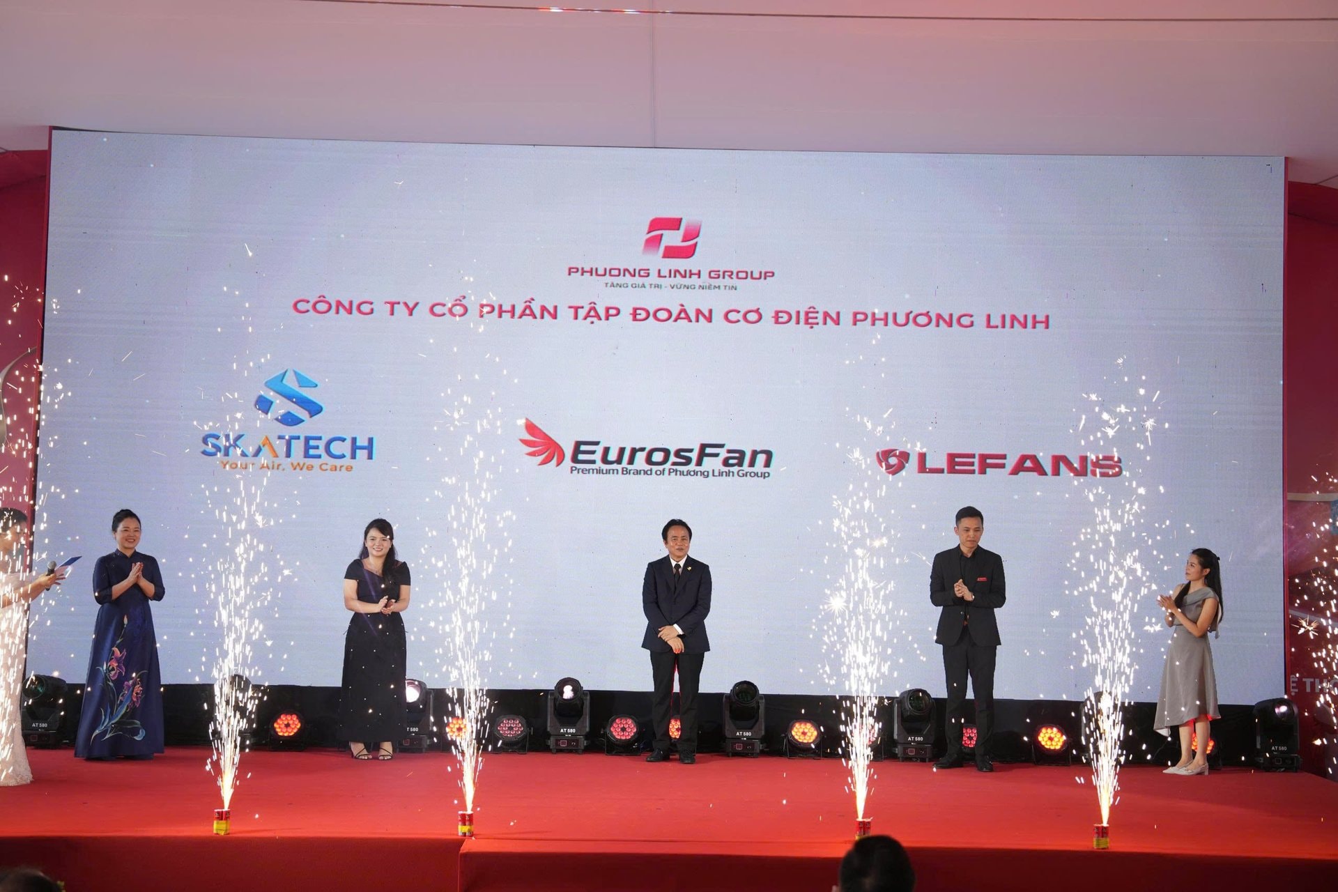 phuong-linh-group-3-0954(1).jpg