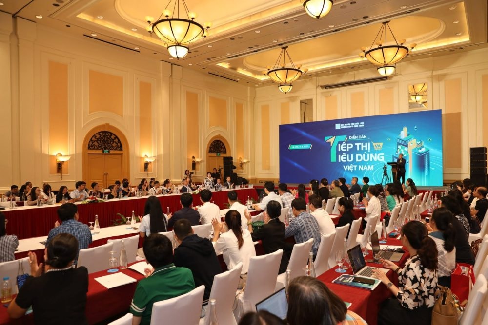 Giải pháp hỗ trợ doanh nghiệp trong xu hướng tiêu dùng xanh - số - bền vững Giải pháp hỗ trợ doanh nghiệp trong xu hướng tiêu dùng xanh - số - bền vững