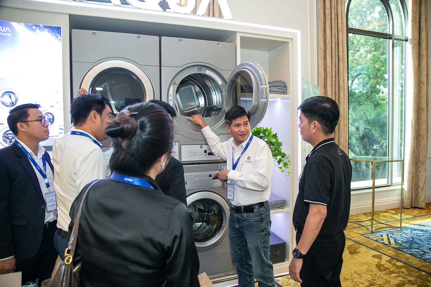 Thumb_H1_Dòng giặt sấy bán công nghiệp Aqua nhận được nhiều phản hồi tích cực từ khách hàng