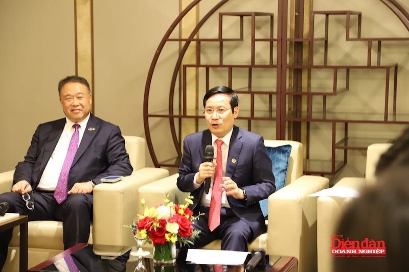 Mở cánh cửa hợp tác mới cho doanh nghiệp Việt Nam - Hồng Kông (Trung Quốc) Mở cánh cửa hợp tác mới cho doanh nghiệp Việt Nam - Hồng Kông (Trung Quốc)