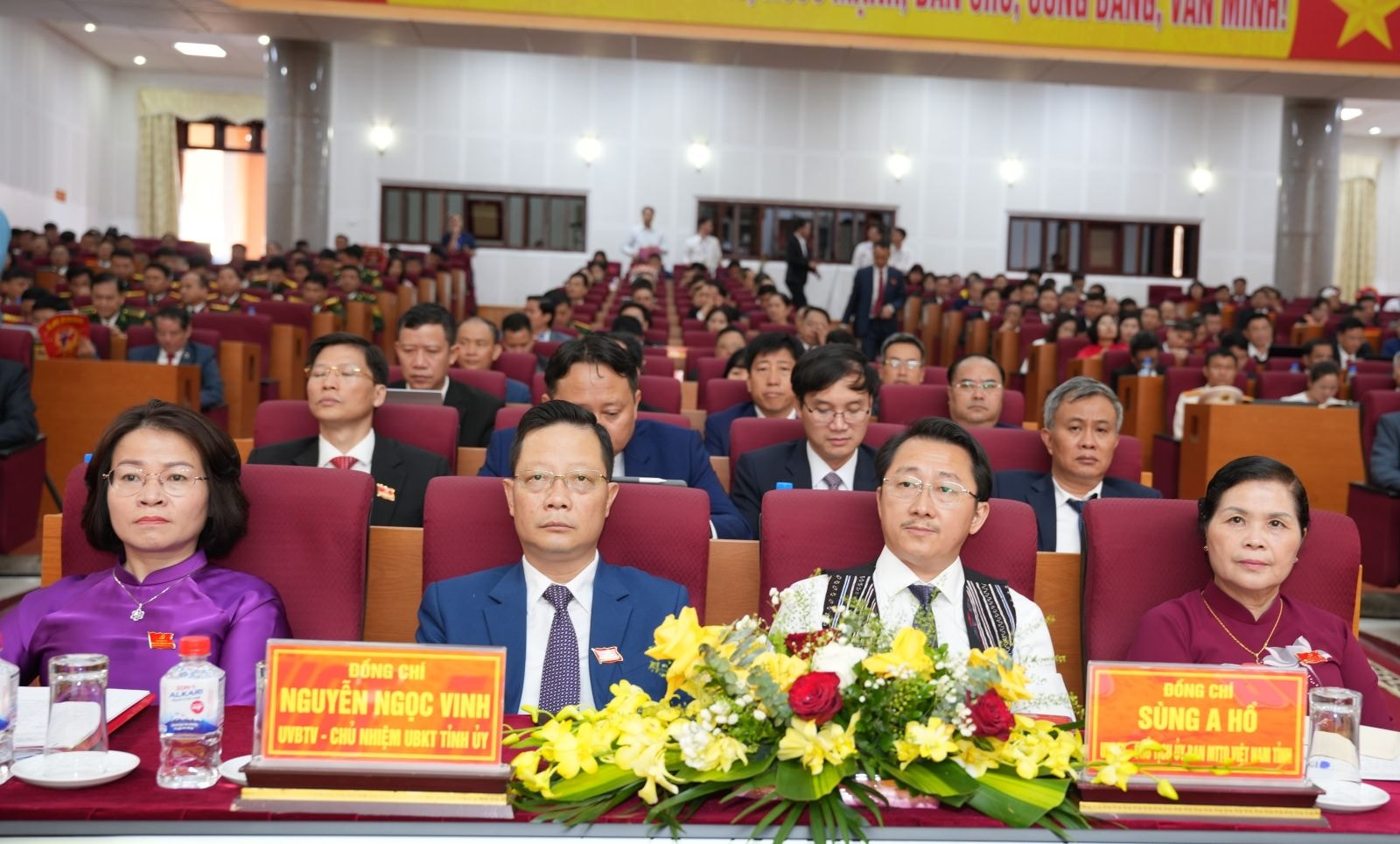 Các đại biểu dự Phiên trù bị.