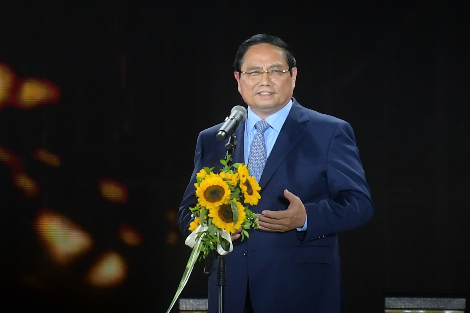 Thủ tướng: Các chương trình nghệ thuật đặc biệt, đại nhạc hội thể hiện trí tuệ, vinh quang và niềm tự hào Việt Nam- Ảnh 4.