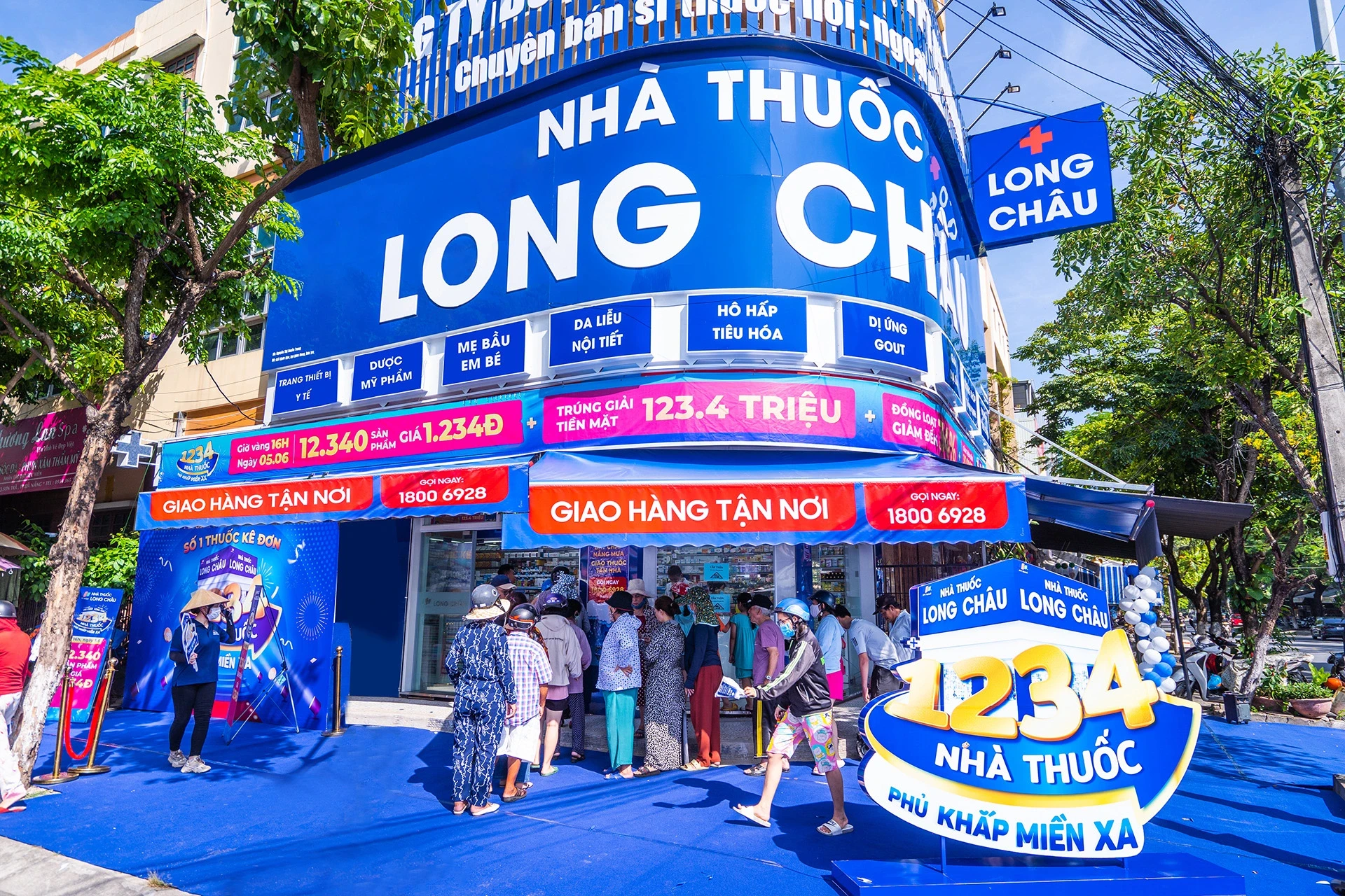 1-fpt-long-chau-chinh-thuc-can-moc-1234-nha-thuoc-16856817753341435401294.webp