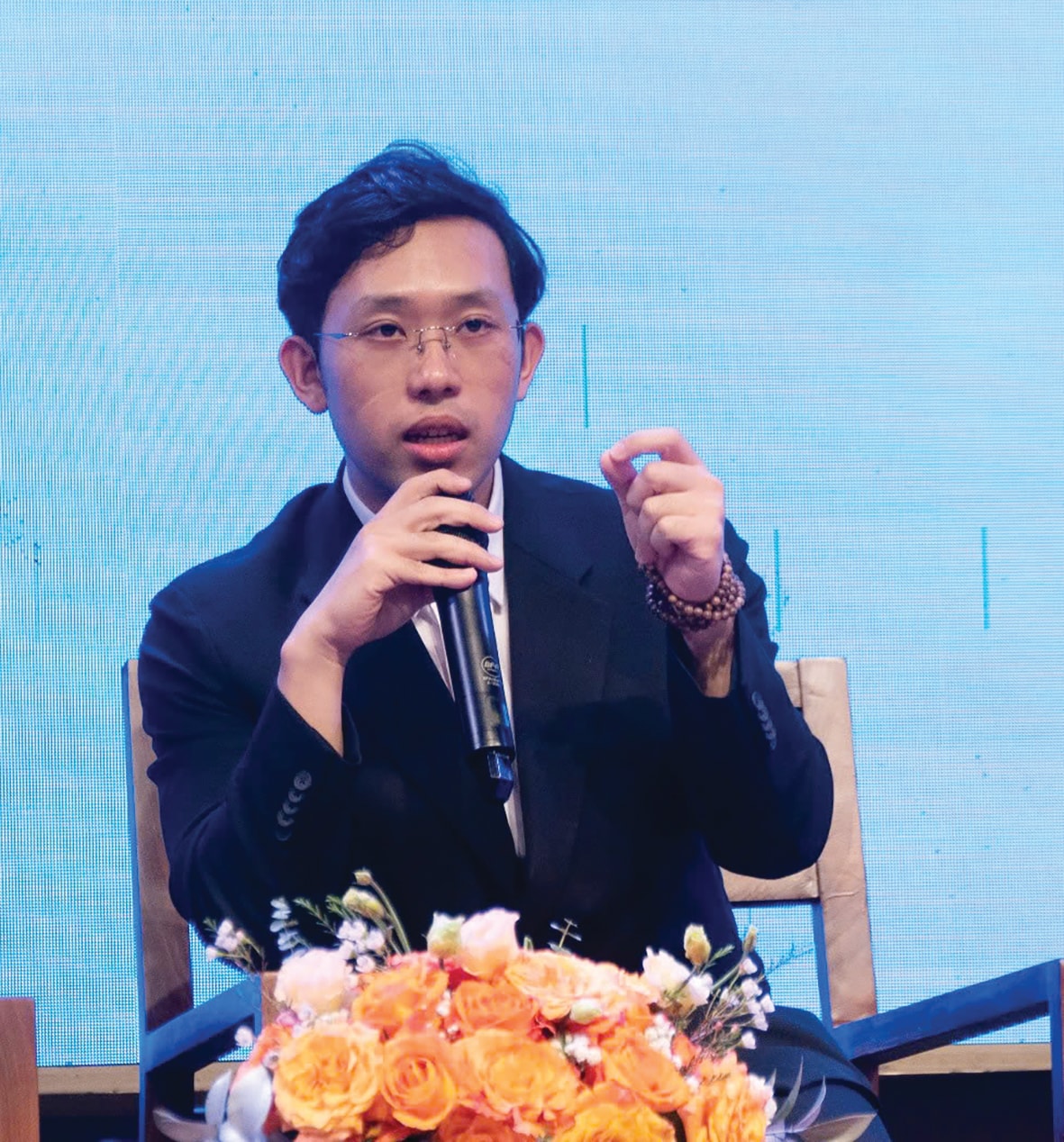 Nguyễn Anh Khôi.