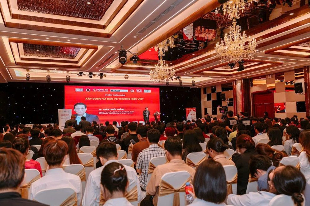 Diễn đàn VCEP 2025: Kinh tế sáng tạo và phát triển ngành nghề thực tiễn – nơi doanh nghiệp Việt hội tự và bứt phá
