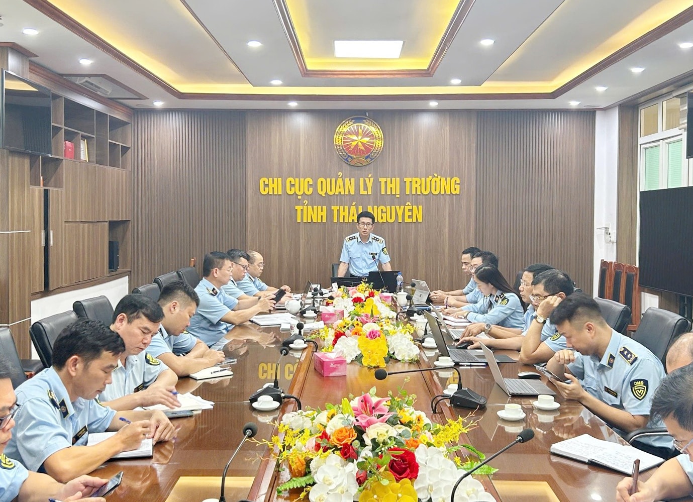 ảnh 1 giao ban