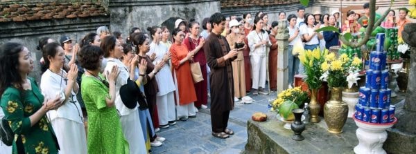 Hành hương Yên Tử - Hòa nhịp Thiền và Yoga trong không gian Phật