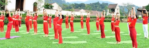 Hành hương Yên Tử - Hòa nhịp Thiền và Yoga trong không gian Phật