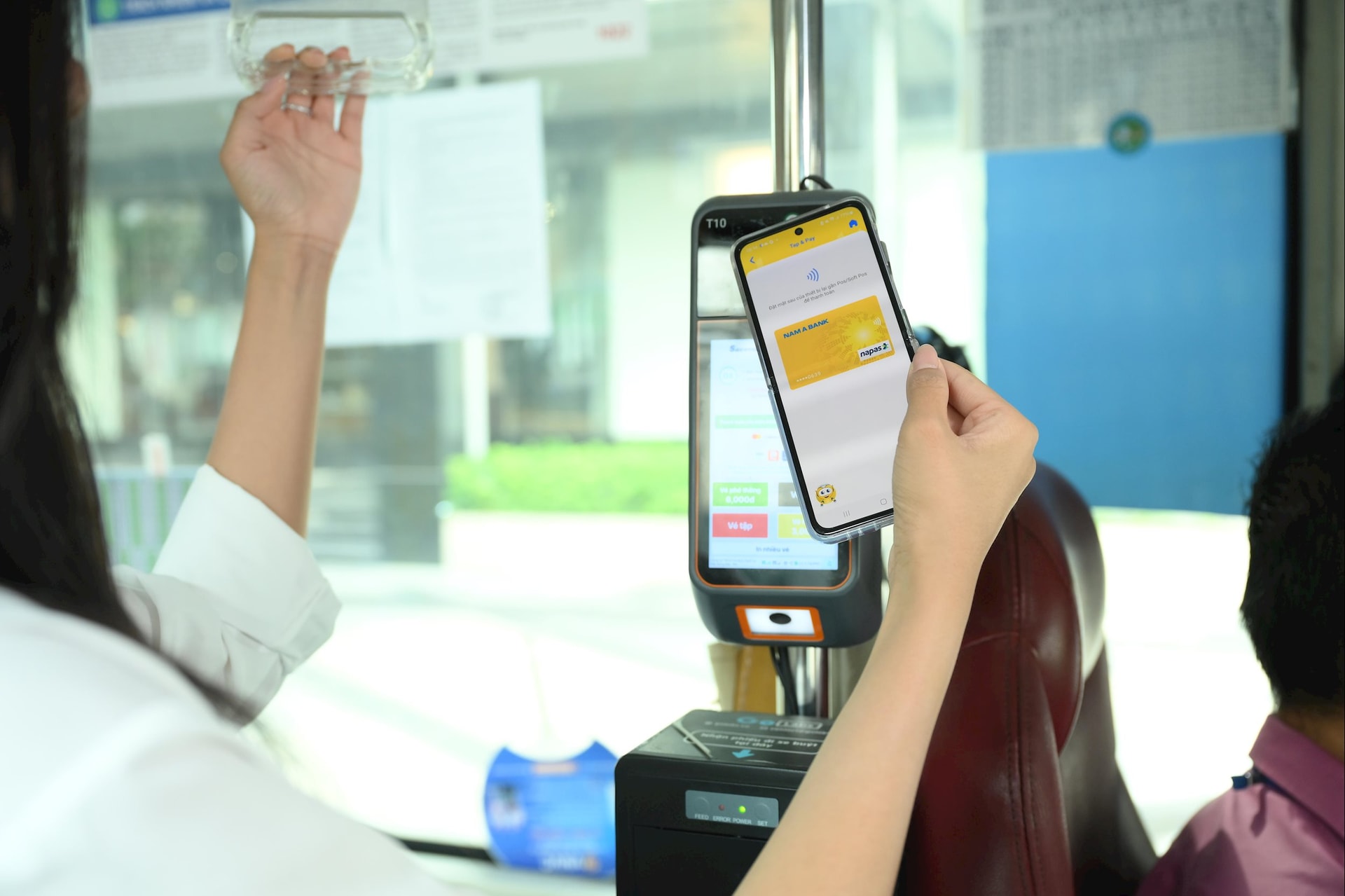 bus6.jpg