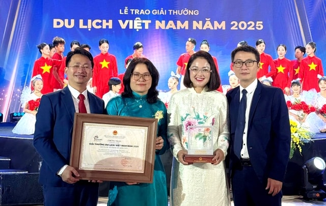 nhan-gai-17591218108802734259.jpg