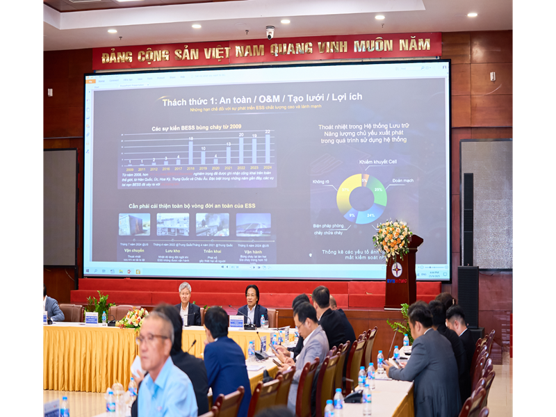 Đại diện Hoa Nam Energy tham dự tại diễn đàn. 