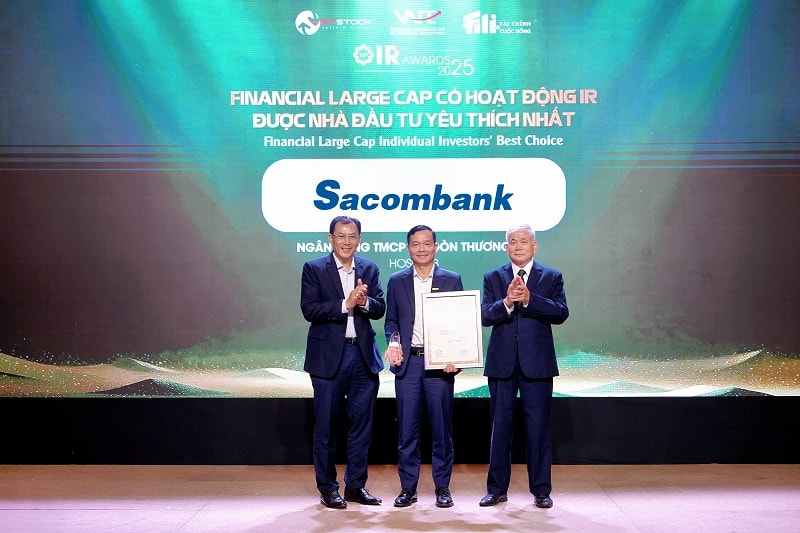 Sacombank nhan giai IR Awards 2025