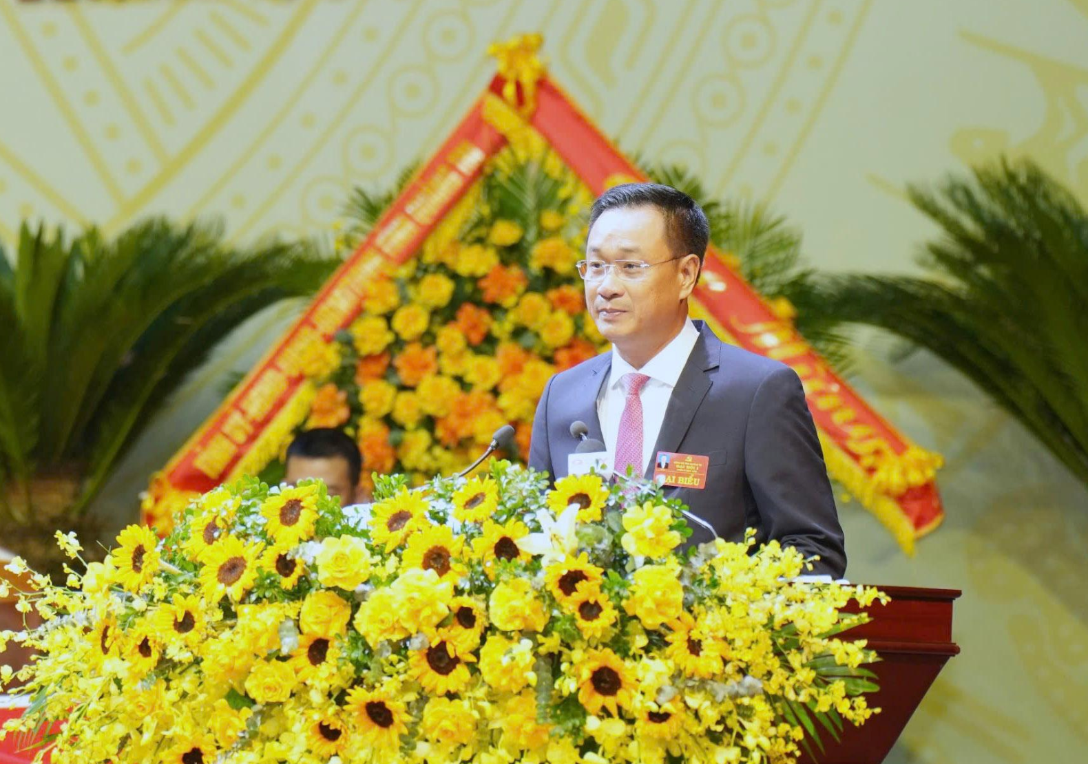 Ảnh màn hình 2025-10-05 lúc 12.38.17