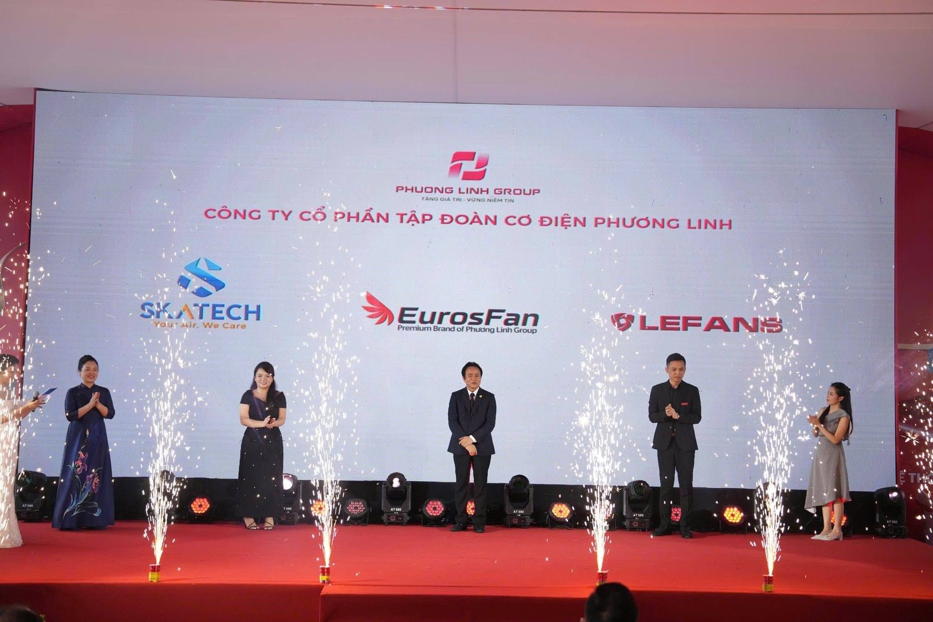 phuong-linh-group-3-0954-1-.jpg