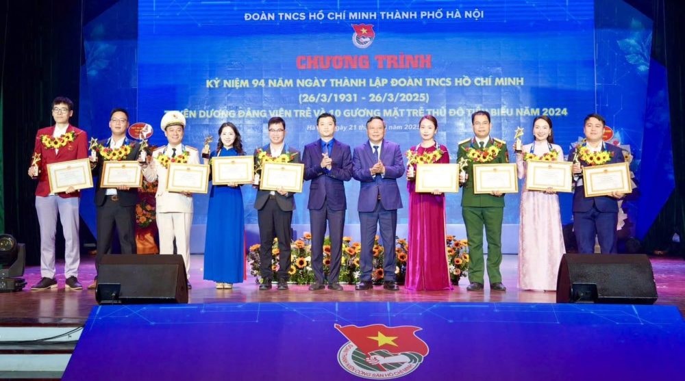 Nữ doanh nhân trẻ khởi nghiệp xuất sắc Nữ doanh nhân trẻ khởi nghiệp xuất sắc