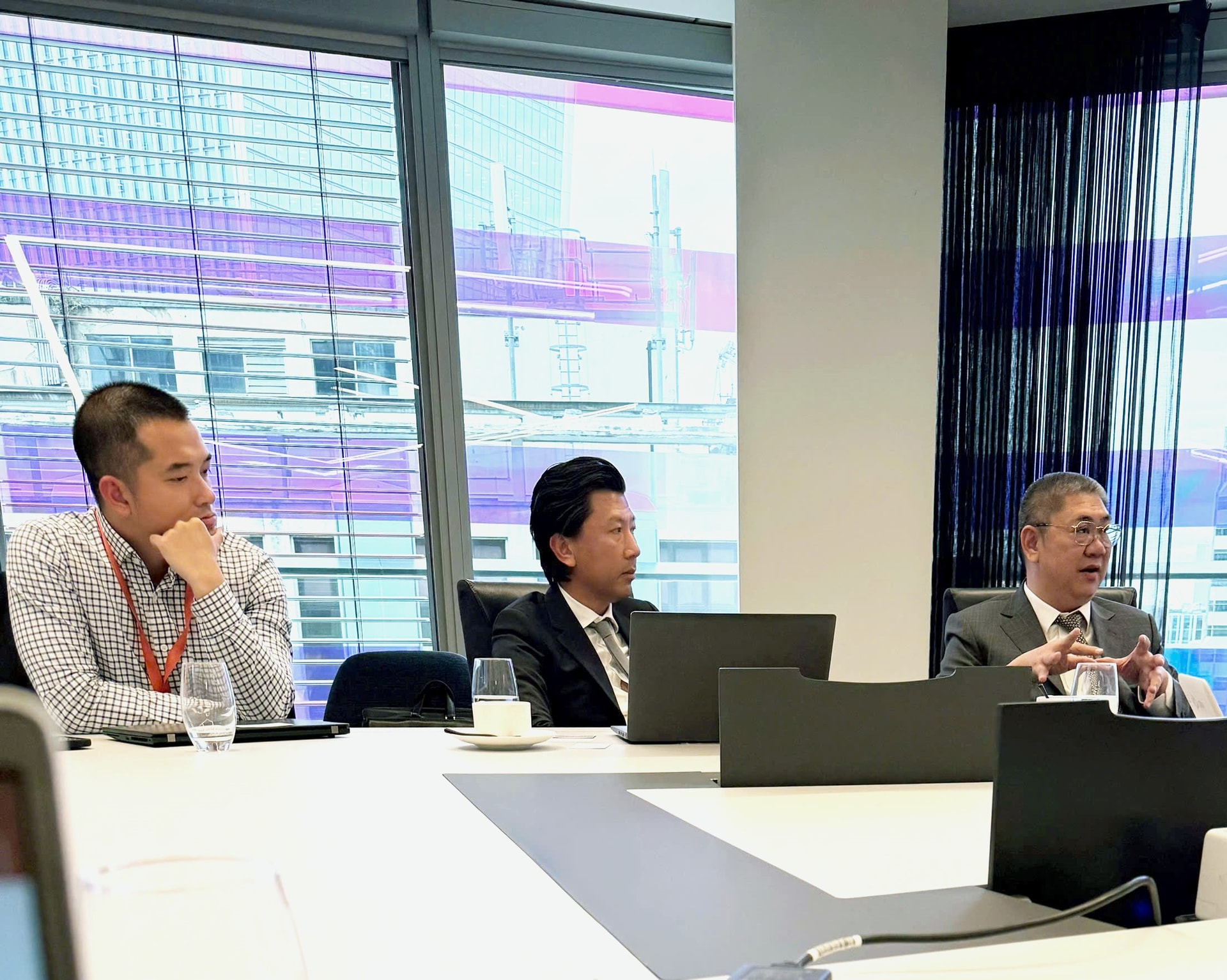 Ảnh Roadshow 3
