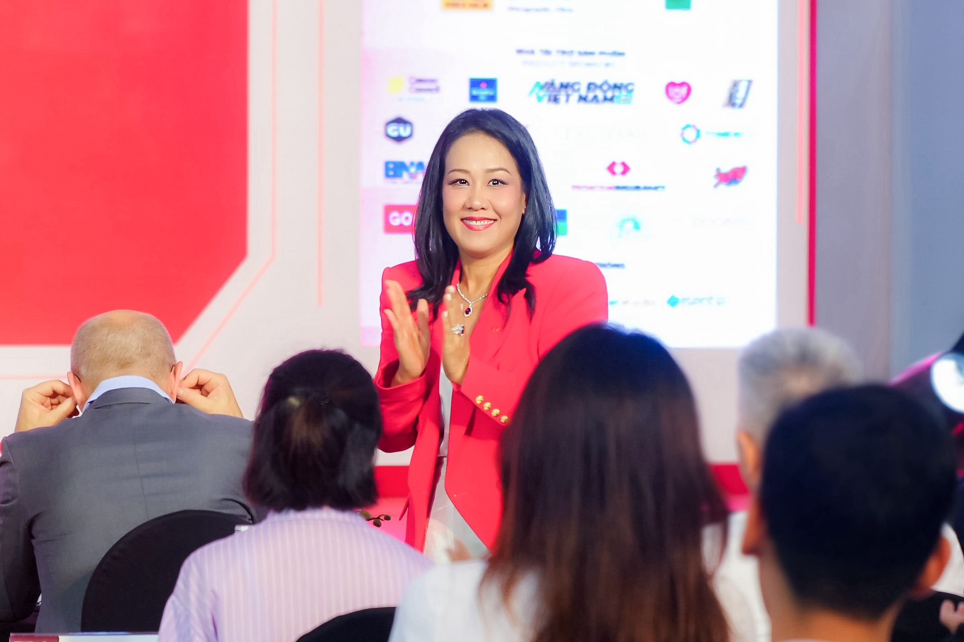 Bà Thái Minh Diễm Tú - Giám đốc Khối Tiếp thị, Ngân hàng Techcombank tại sự kiện 