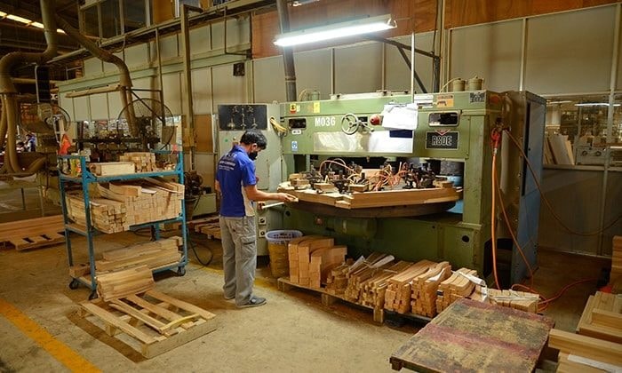 Kinh tế Việt Nam vượt thách thức, tăng trưởng ấn tượng