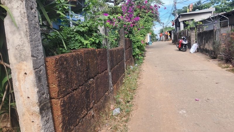 Độc đáo những ngôi nhà đá ong