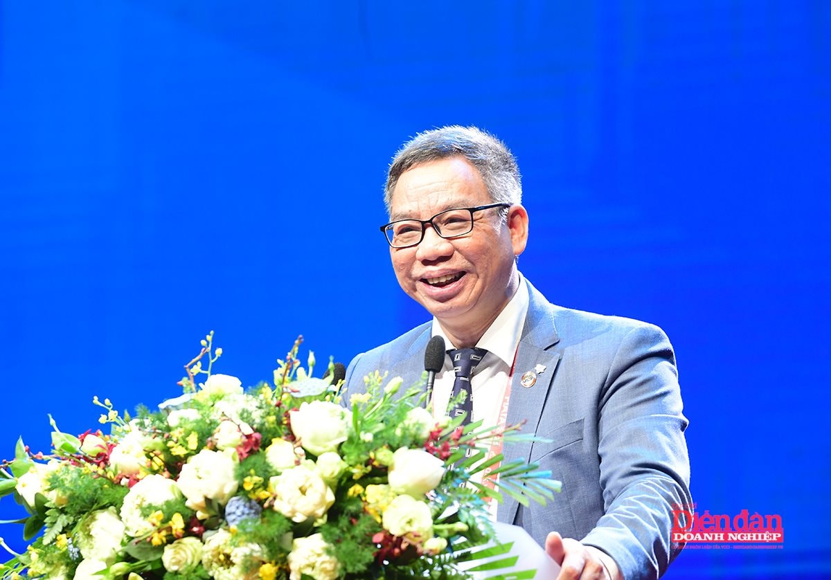 ongkhoa1.jpg