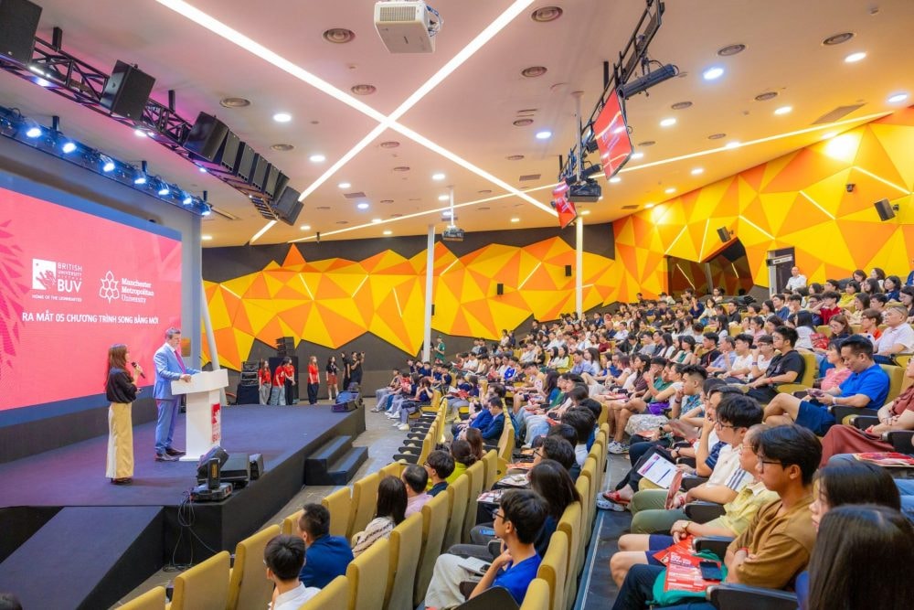 BUV mở thêm 5 chương trình đào tạo được cấp bằng trực tiếp từ Đại học Manchester Metropolitan 